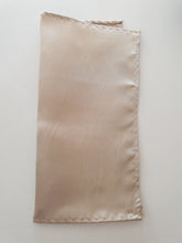 Cargar imagen en el visor de la galería, Assorted Pocket Squares