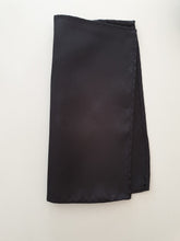 Cargar imagen en el visor de la galería, Assorted Pocket Squares