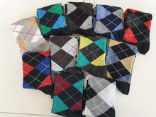 Cargar imagen en el visor de la galería, Classic Argyle Socks