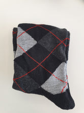 Cargar imagen en el visor de la galería, Classic Argyle Socks