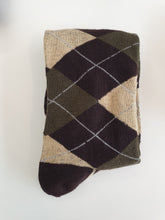 Cargar imagen en el visor de la galería, Classic Argyle Socks