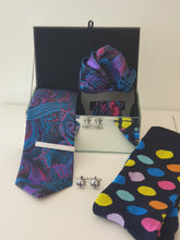 Laden Sie das Bild in den Galerie-Viewer, Blurple Paisley