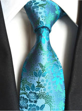 Laden Sie das Bild in den Galerie-Viewer, Ricnais Classic Silk Tie