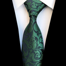 Laden Sie das Bild in den Galerie-Viewer, Ricnais Classic Silk Tie