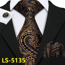 Cargar imagen en el visor de la galería, Barry.Wang Fashion Design Neck wear