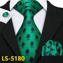 Cargar imagen en el visor de la galería, Barry.Wang Fashion Design Neck wear