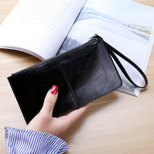 Load image into Gallery viewer, Macroupta Leather Clutch
