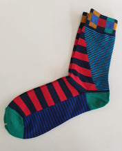 Charger l&#39;image dans la galerie, Striped Mix Socks
