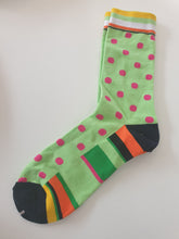 Cargar imagen en el visor de la galería, Polka Stripes Socks
