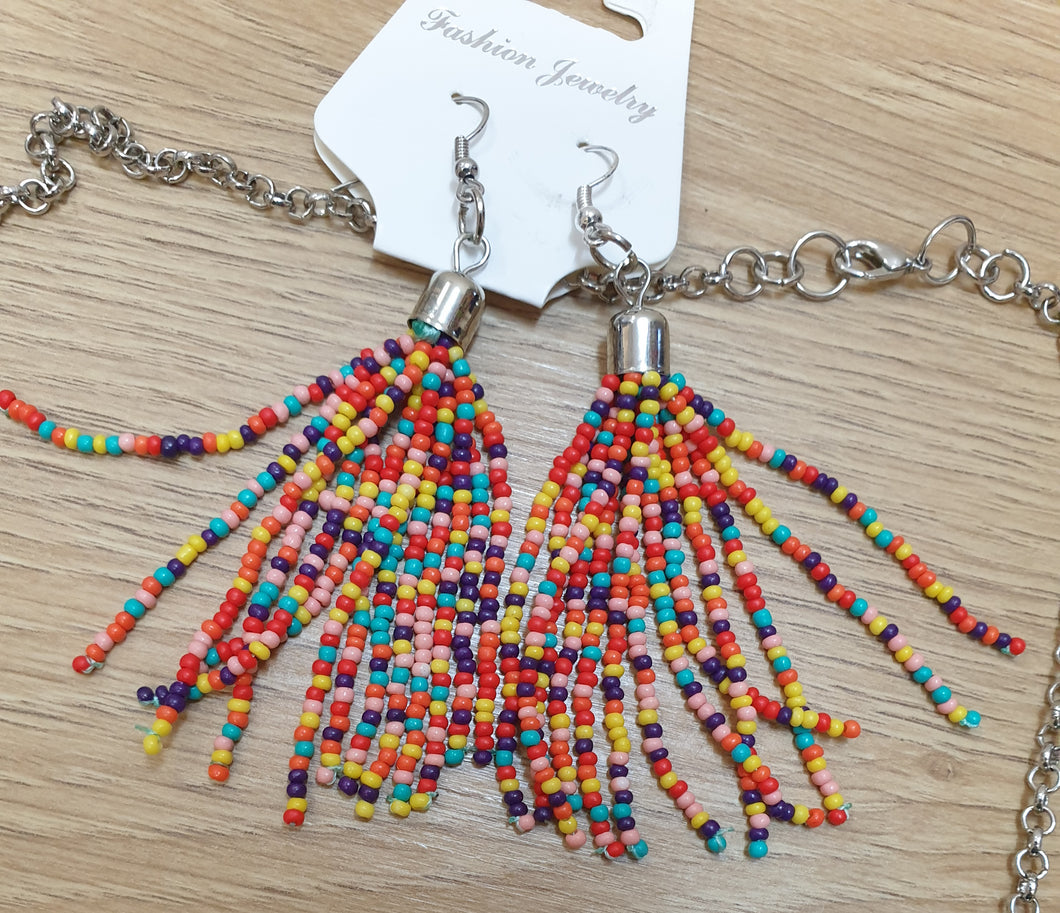 Seed Beads Necklace Set
