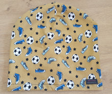 Laden Sie das Bild in den Galerie-Viewer, Soccer Beanie Bonnets with Satin Lining
