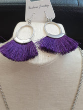 Cargar imagen en el visor de la galería, Purple Fringe Tassel Necklace Set
