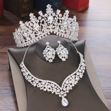 Cargar imagen en el visor de la galería, Baroque Crystal Water Drop Bridal Jewelry Set
